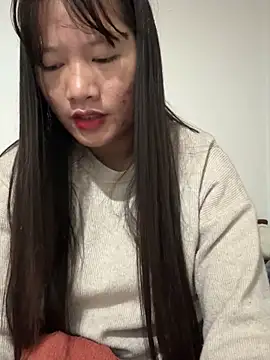 TrangNemo online show from 11-13-25, 10:41