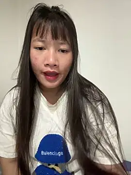 TrangNemo online show from 11-23-25, 12:32