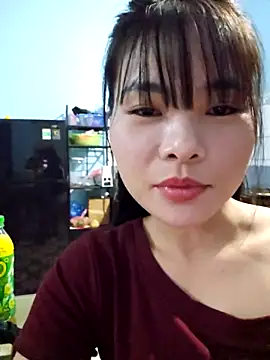 Snapshot of Mylove-here chatting on 10-20-25, 01:44 Mylove-here online show from 10-20-25, 01:44