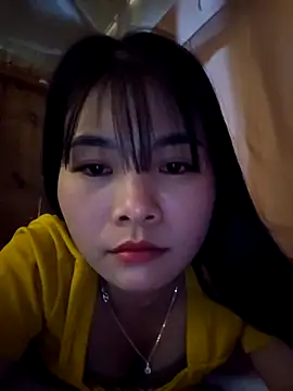 Snapshot of Mylove-here chatting on 11-13-25, 06:34 Mylove-here online show from 11-13-25, 06:34