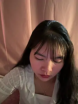 Snapshot of Mylove-here chatting on 02-06-26, 06:51 Mylove-here online show from 02-06-26, 06:51