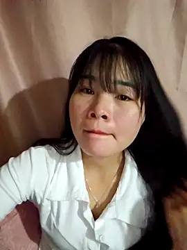 Snapshot of Mylove-here chatting on 02-26-26, 04:28 Mylove-here online show from 02-26-26, 04:28