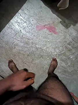 Bull For Cuckold Realmeet online show from 11-29-25, 07:11