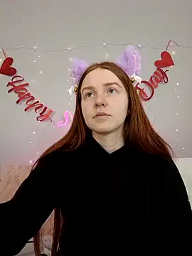 Evarey  online show from 02-07-26, 05:44