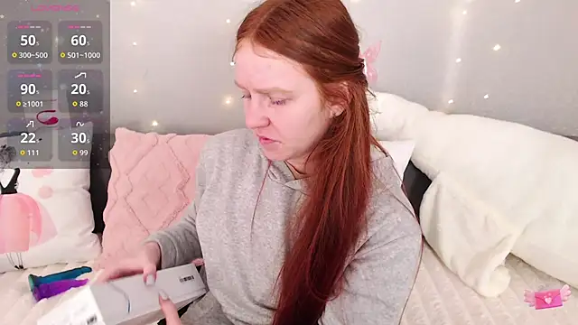 Snapshot of Evarey_ chatting on 05-03-26, 04:07 Evarey online show from 05-03-26, 04:07