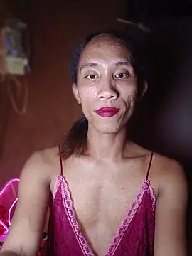 Snapshot of asian_queen31 chatting on 07-05-26, 02:46 asian queen31 online show from 07-05-26, 02:46