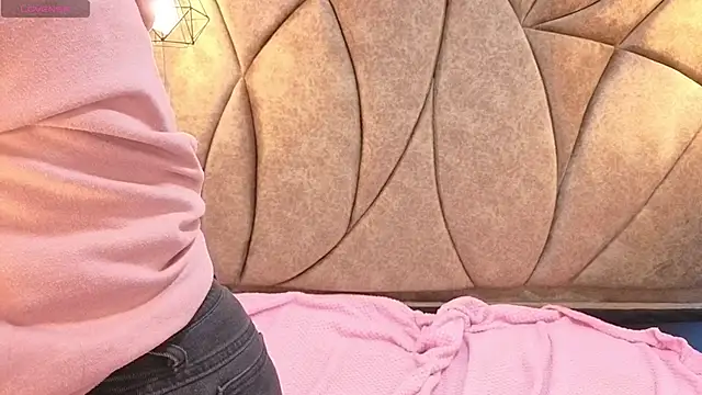 Addyy 02 online show from 02-12-26, 01:55