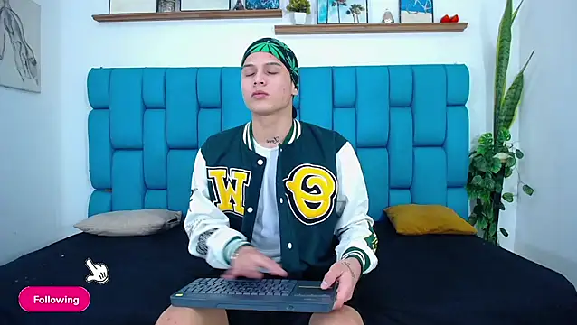 Brian hot online show from 04-20-26, 12:08