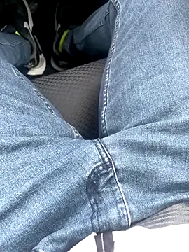 Snapshot of dilscar chatting on 10-25-25, 05:48 dilscar online show from 10-25-25, 05:48