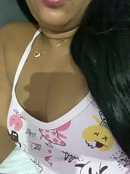 Snapshot of Brunamorenago chatting on 03-27-26, 11:59 Brunamorenago online show from 03-27-26, 11:59
