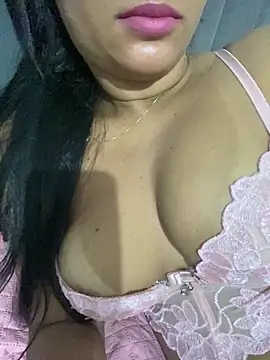 Snapshot of Brunamorenago chatting on 05-04-26, 11:28 Brunamorenago online show from 05-04-26, 11:28