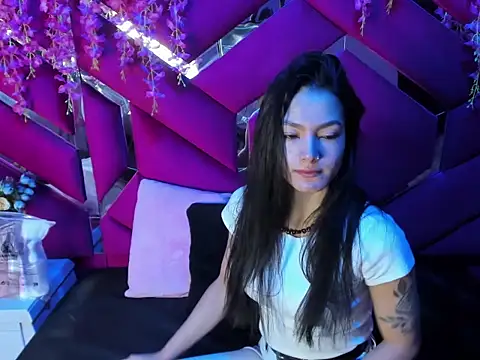 Gisell Squirt  online show from 11-11-25, 12:16