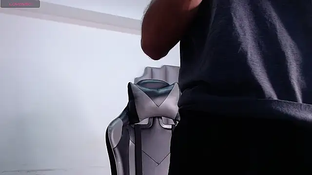 Rurik Jones online show from 10-24-25, 12:01