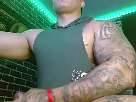 jordan bigcock  online show from 10-29-25, 06:26