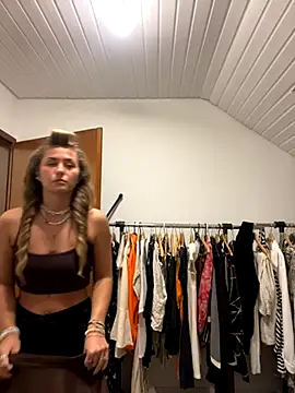 goddesemiiyy online show from 10-14-25, 10:32