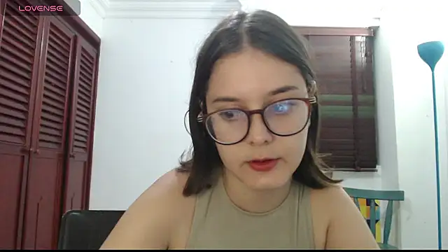 CarlaLorez online show from 10-14-25, 10:21
