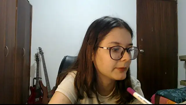 Snapshot of CarlaLorez chatting on 02-27-26, 12:21 CarlaLorez online show from 02-27-26, 12:21