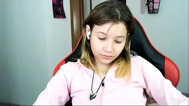 EmuOtori online show from 02-01-26, 12:15