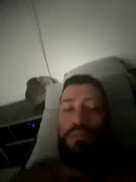 Snapshot of Santiago_hot19 chatting on 10-08-25, 01:20 Santiago hot19 online show from 10-08-25, 01:20