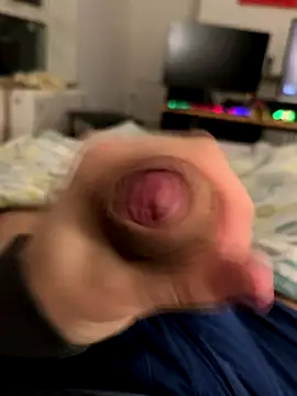 Snapshot of jakeBigCock1905 chatting on 10-31-25, 09:27 jakeBigCock1905 online show from 10-31-25, 09:27