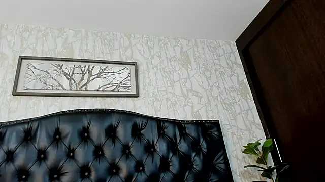 Snapshot of DenzelRios chatting on 06-10-26, 03:50 DenzelRios online show from 06-10-26, 03:50