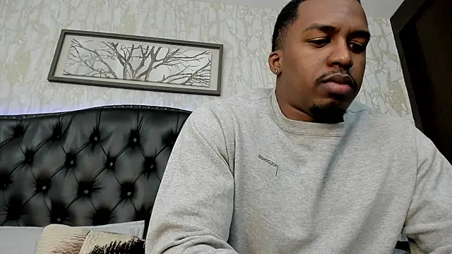 Snapshot of DenzelRios chatting on 07-09-26, 03:21 DenzelRios online show from 07-09-26, 03:21