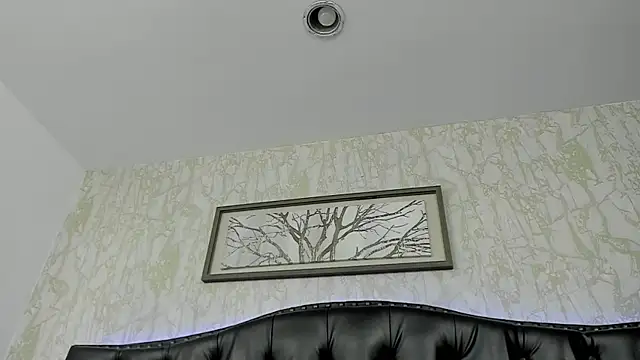 Snapshot of DenzelRios chatting on 07-11-26, 03:31 DenzelRios online show from 07-11-26, 03:31
