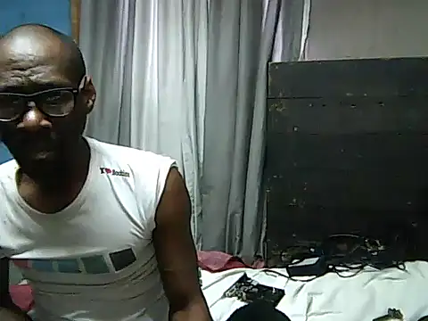 Toyboya6 online show from 07-21-26, 01:35