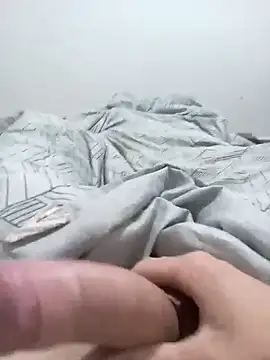 Snapshot of joeh2812 chatting on 10-10-25, 07:51 joeh2812 online show from 10-10-25, 07:51