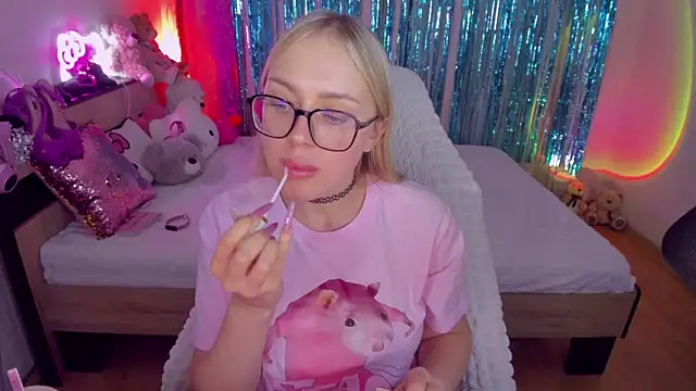 CeaneLino online show from 10-28-25, 07:38