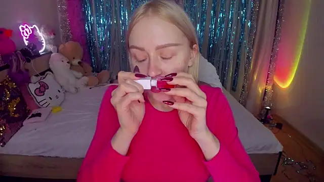 CeaneLino online show from 12-19-25, 05:31