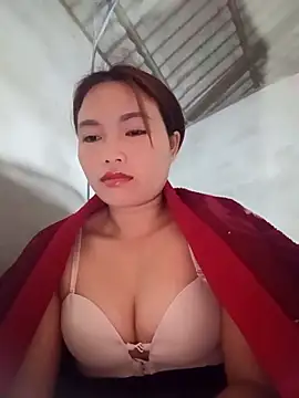 Rabbit-small online show from 11-21-25, 04:16