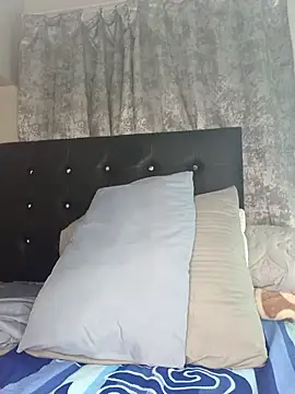 Linae1234 online show from 12-01-25, 02:38