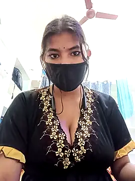 Hot radhaji online show from 02-13-26, 03:46