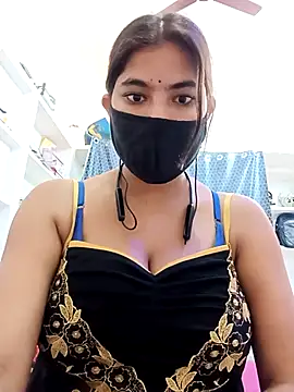 Hot radhaji online show from 03-24-26, 02:00