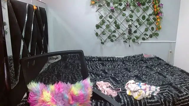 Melani ebony online show from 03-10-26, 01:49