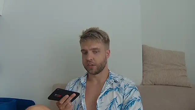 Sweetie Natasha online show from 04-04-26, 07:50