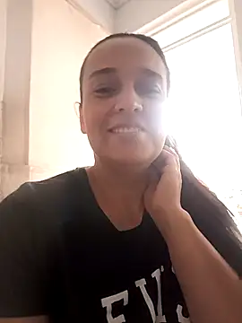 FiorellaDuboi online show from 10-23-25, 12:26