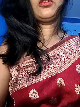 Snapshot of Janu-hasena chatting on 04-18-26, 08:09 Janu-hasena online show from 04-18-26, 08:09