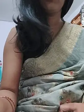 Snapshot of Janu-hasena chatting on 06-26-26, 01:43 Janu-hasena online show from 06-26-26, 01:43