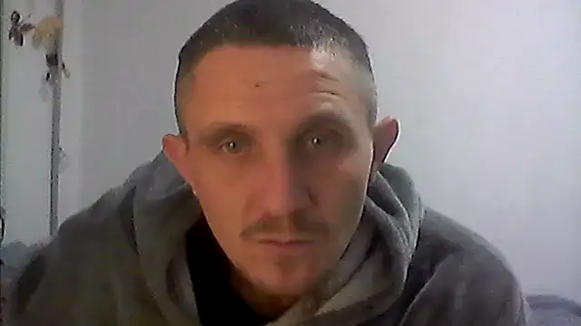 Twolatte online show from 01-15-26, 09:51