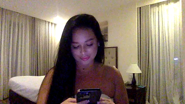 Fayronna online show from 02-06-26, 02:53