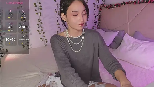 GentleMusee online show from 11-25-25, 06:35