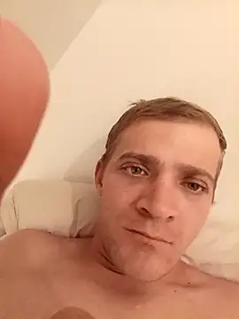  Gabriela 5Live online show from 10-31-25, 05:47