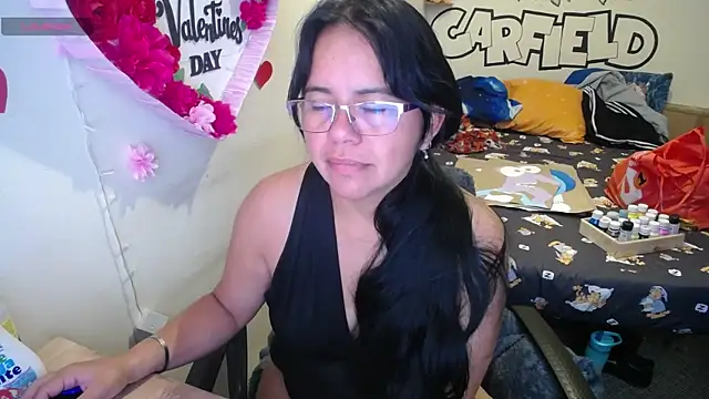 Snapshot of Miss__kendra_ chatting on 06-10-26, 11:31 Miss kendra online show from 06-10-26, 11:31
