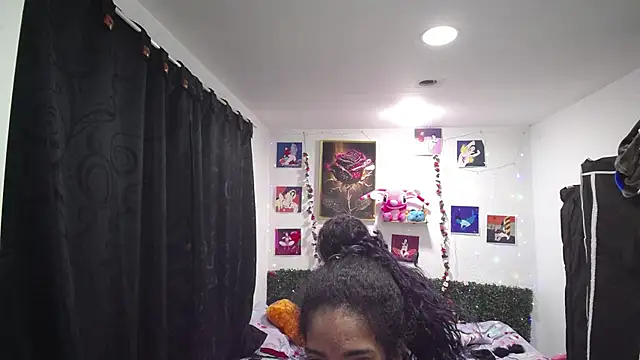 thianahorny online show from 04-13-26, 12:32