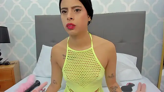 laura maite  online show from 01-07-26, 12:07