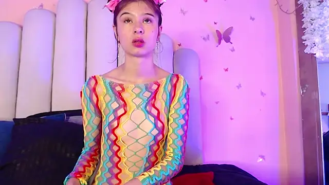 Snapshot of SweetRenata_ chatting on 10-16-25, 11:22 SweetRenata online show from 10-16-25, 11:22