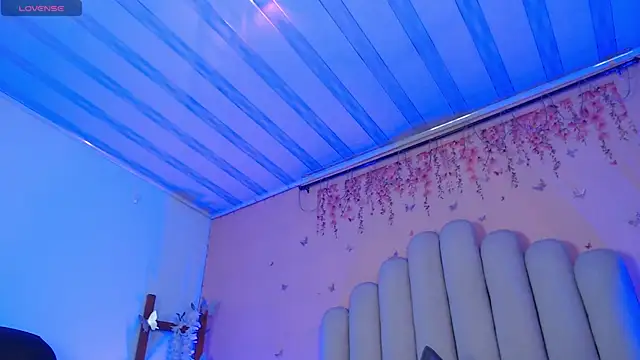 SweetRenata  online show from 11-13-25, 11:20