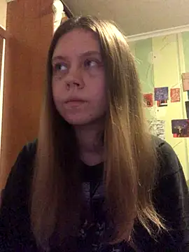 Snapshot of LunaVirelle chatting on 10-13-25, 06:19 LunaVirelle online show from 10-13-25, 06:19